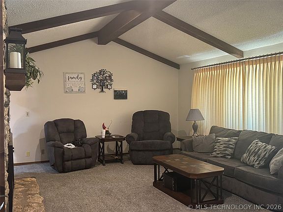 3rd image of 909 Bayshore Dr