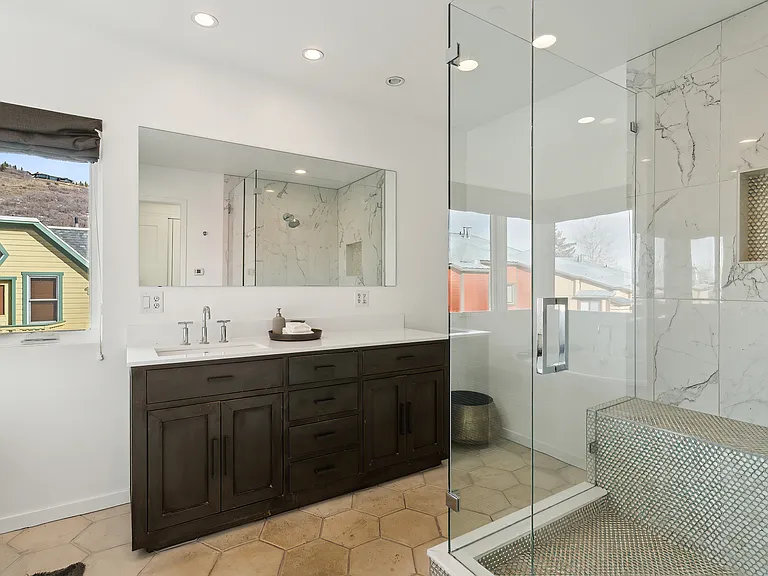 1102 Norfolk Ave — Photo 33