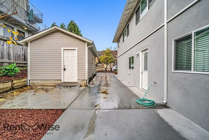 1600 5th Ave #2 — Photo 22