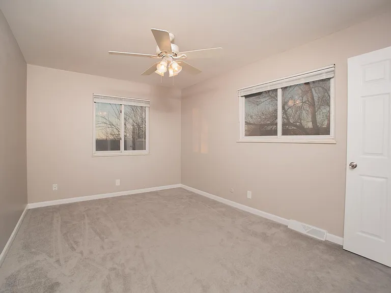 9845 Orangewood Dr — Photo 13