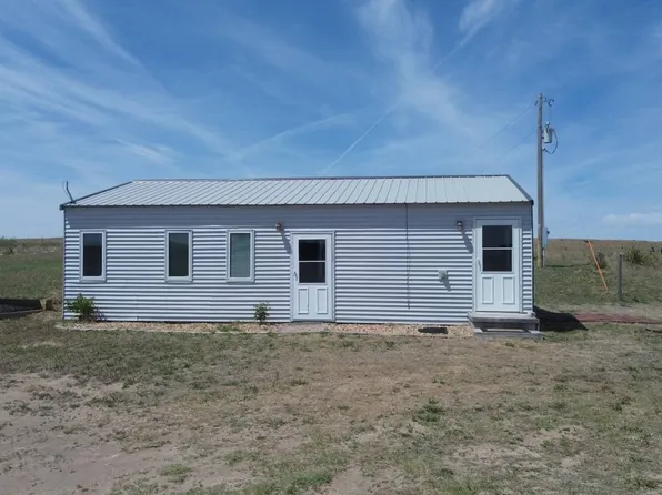 13087 N Sandhill Rd, North Platte, NE 69101
