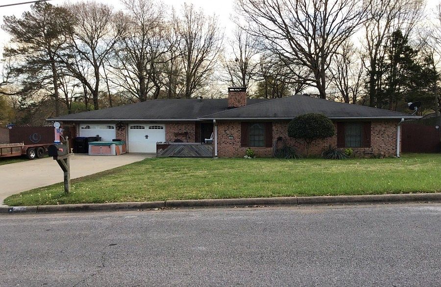 1st image of 1231 Trailwood Ln