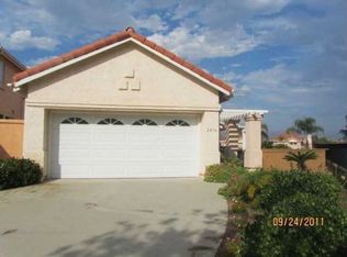 2416 Eagle Crest Ln, Vista, CA 92081