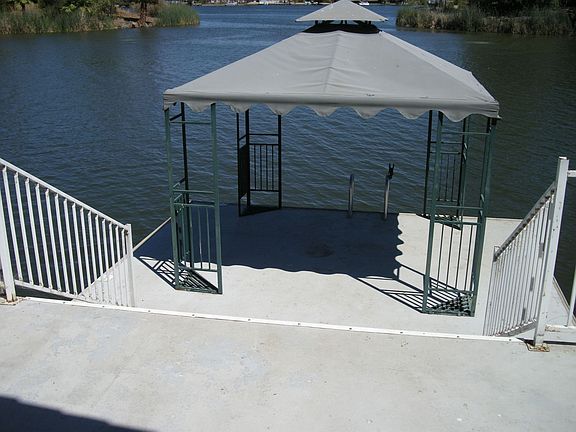 4th image of 1235 Beach Ct