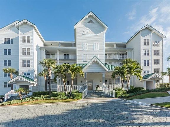 3rd image of 2700 Ocean Dr APT 409