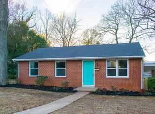 2500 Woodvale Dr, Winston Salem, NC 27127