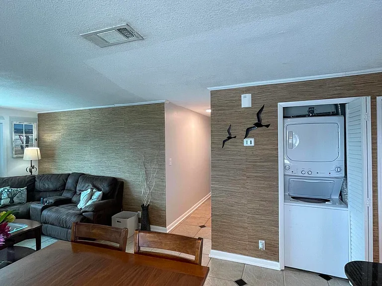 1175 Jimmy Buffett Memorial Hwy #200 — Photo 16