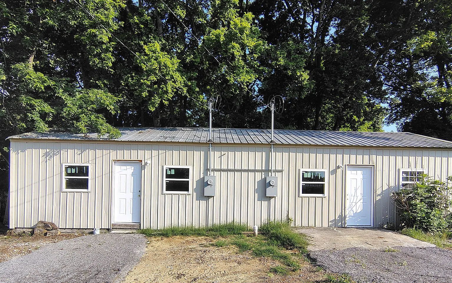 250 Wilson Duplex — Photo 1