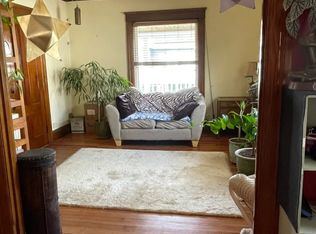 36 Day Ave #36A, Northampton, MA 01060