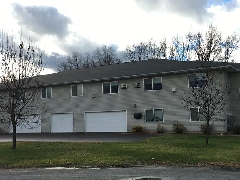 714 Bruce Ct #9 — Photo 11