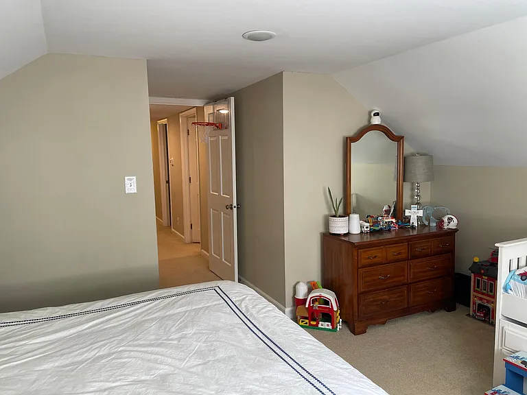 4050 Dresden Dr — Photo 31