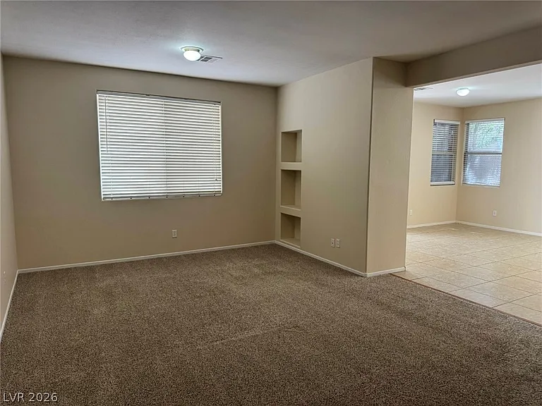 8901 Medicine Wheel Ave — Photo 5