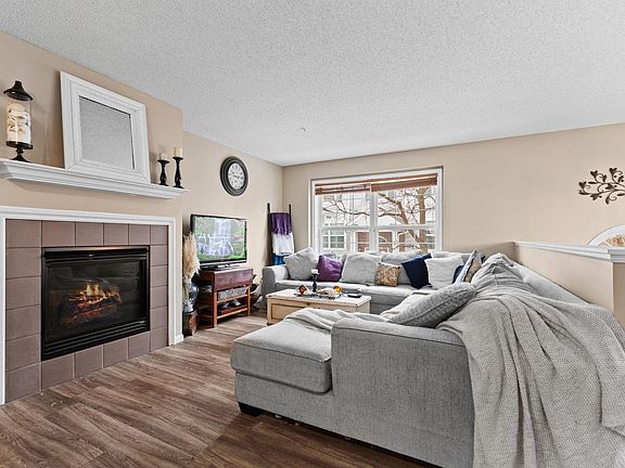 5th image of 921 Ledgestone Dr