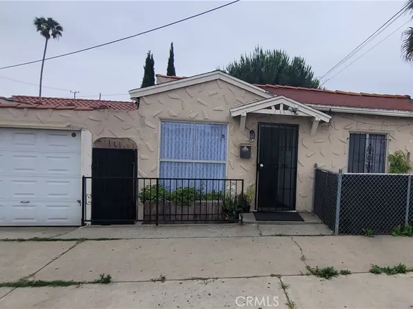 136 E R St, Wilmington, CA 90744