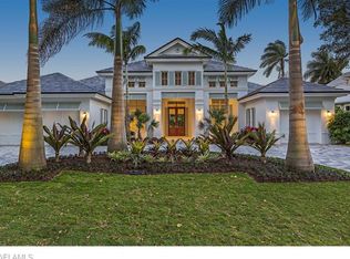 720 Riviera Dr, Naples, FL 34103