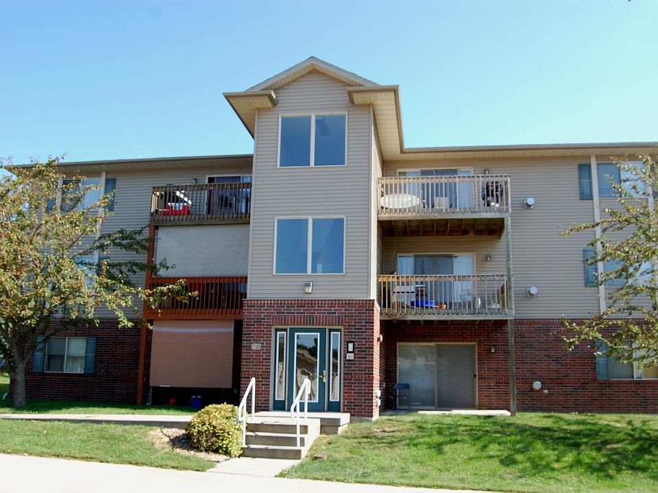 1st image of 10 Zeller Xing APT 311