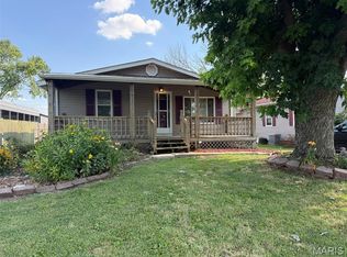 2018 Troy St, Madison, IL 62060