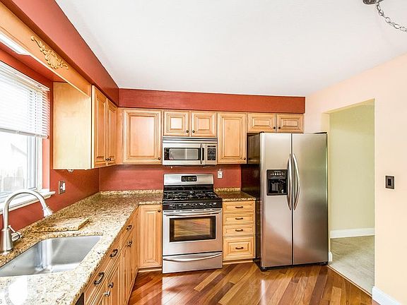4th image of 6464 Concord Dr Suite N3