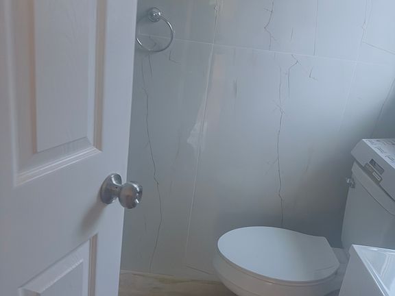 4th image of 120 W 44th St Floor 2