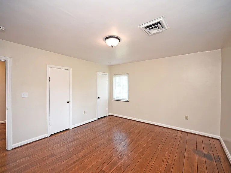 6904 Euclid Ave — Photo 22