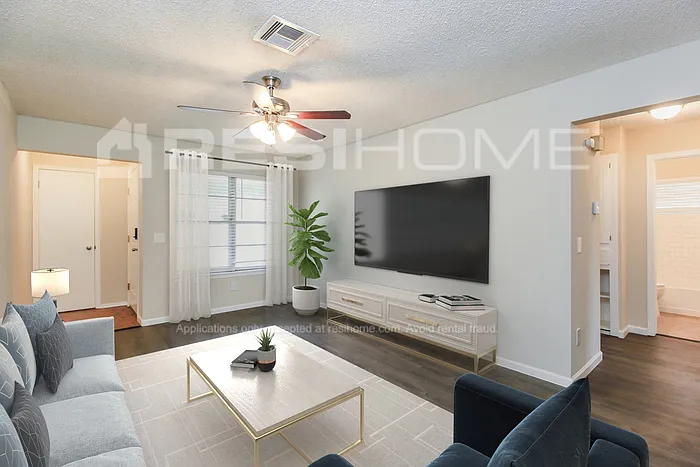 613 Howard Ct — Photo 5