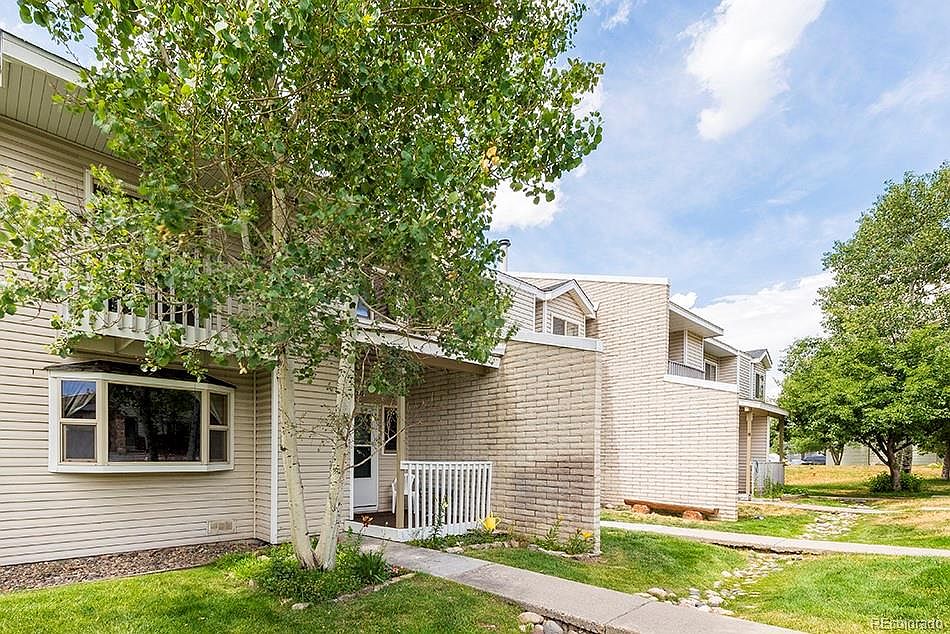 1st image of 28 Cypress Ct