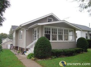 1725 C Ave NW, Cedar Rapids, IA 52405