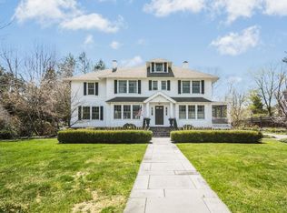 87 Salem St, Andover, MA 01810