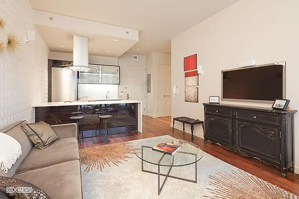 Rented by Citi Habitats | media 10