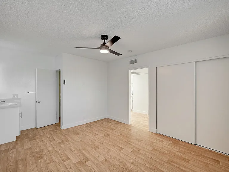 Viva Apartments — Photo 61