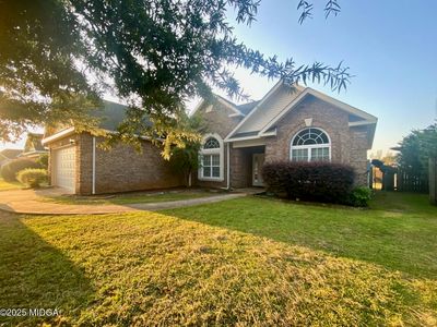 104 Manchester Ln, Byron, GA, 31008