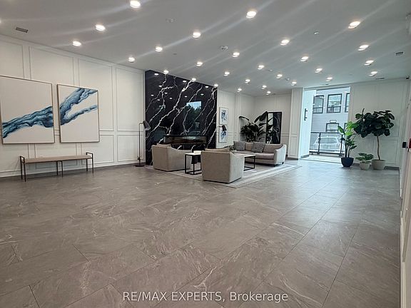 2nd image of 71 Wyndham St S #210