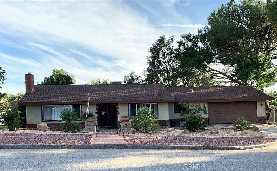 1st image of 35673 Fir Ave