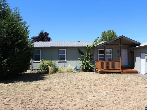 356 Kingfisher Ct SE, Albany, OR 97322