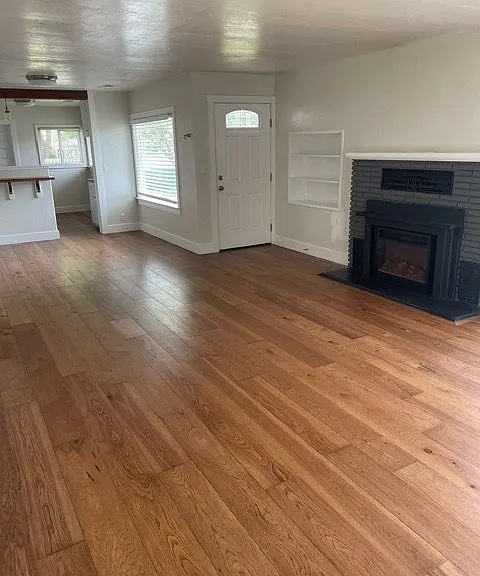 1306 Henderson St — Photo 21