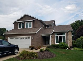 1808 39th Ave, Sterling, IL 61081