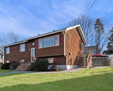 9 Circle Hill Rd, Salem, MA, 01970