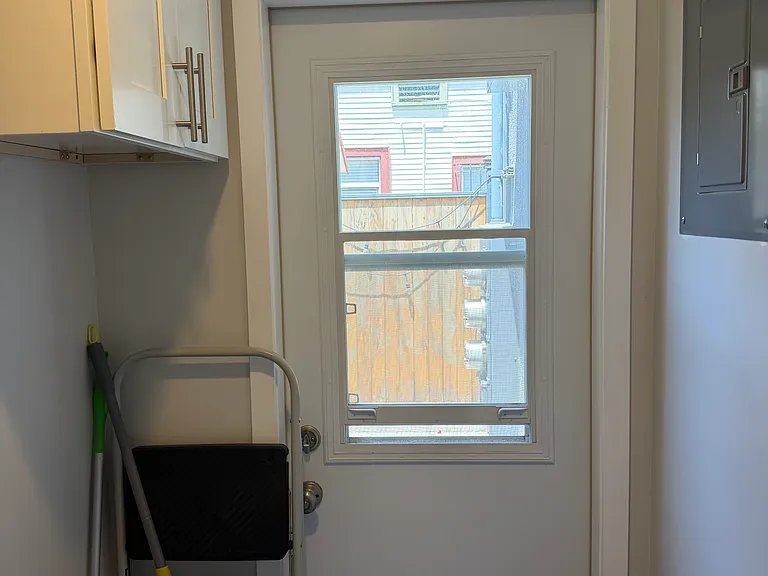 713 S Columbus Ave #713 — Photo 12