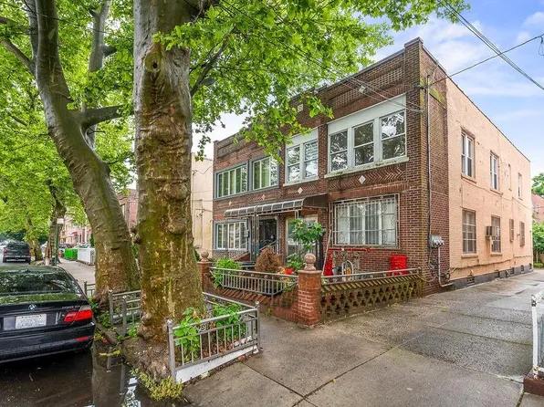 32 Bay 34th St, Brooklyn, NY 11214