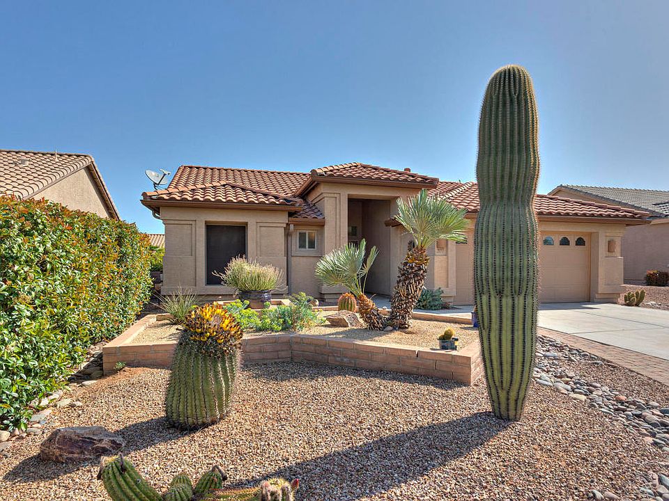 1st image of 2111 E Desert Fox Dr