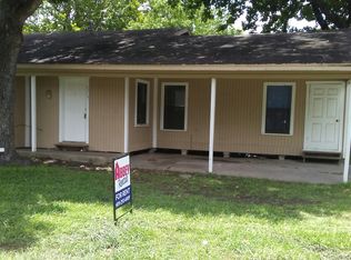 2014 4th St, Port Neches, TX 77651