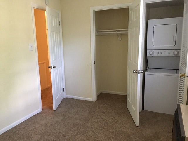 2nd image of 1111 Sweetbriar Rd