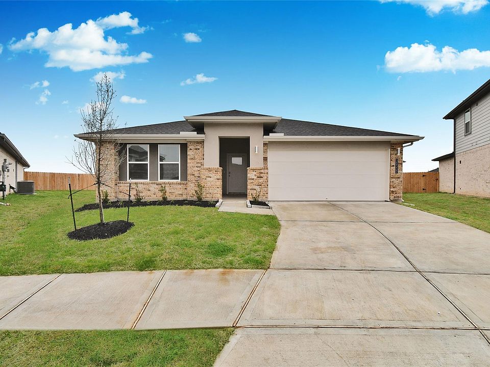 1st image of 30330 Reagans Ranch Dr