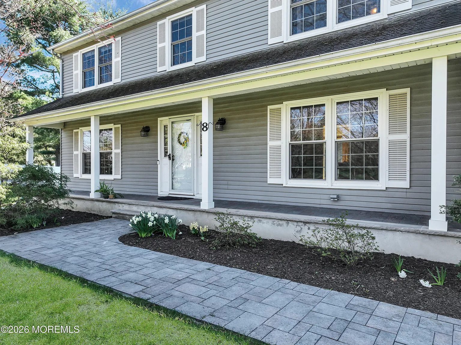 8 Todd Drive photo 1