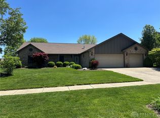 1222 Woodland Meadows Dr, Vandalia, OH 45377
