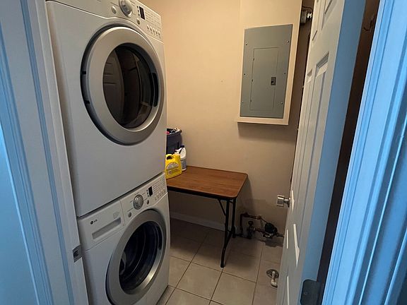 4th image of 11551 Riverview Ct APT 17