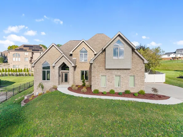339 Kathy Dr, Rostraver Township, PA 15012