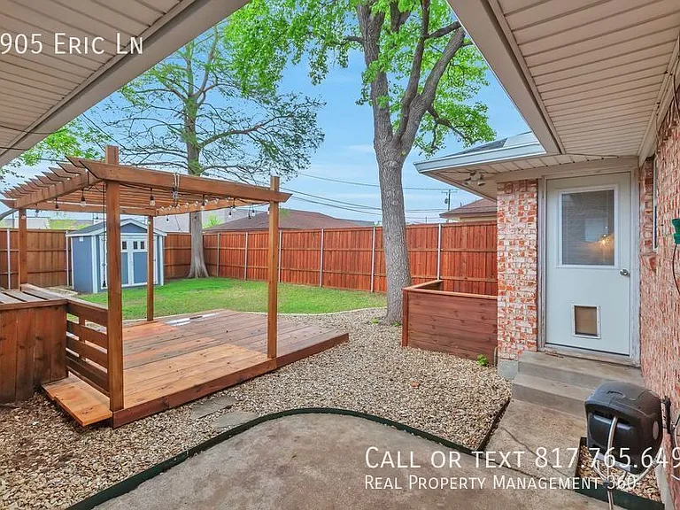 2905 Eric Ln — Photo 24