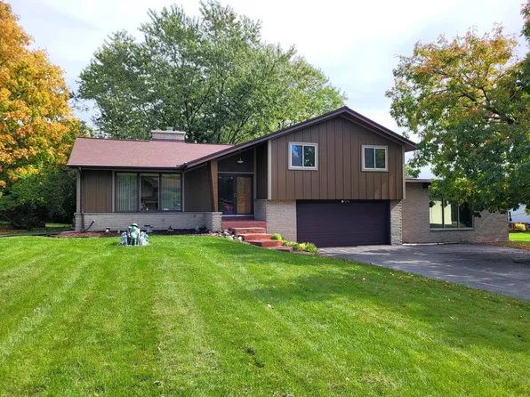 4320 North 142nd STREET, Brookfield, WI 53005
