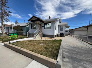 807 Center St, Rock Springs, WY 82901